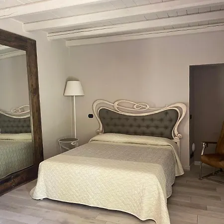 Guest house Casale Raffaello Albese Con Cassano